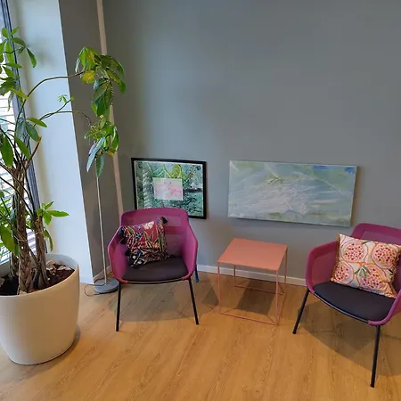 Apartment Grosszuegige In Innovativem Zero-emissionen Haus