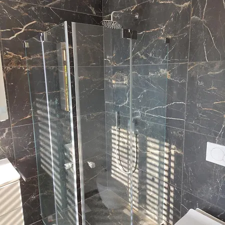 Grosszuegige In Innovativem Zero-emissionen Haus شقة بوخوم