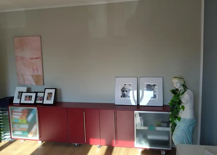 Grosszuegige In Innovativem Zero-emissionen Haus * Bochum